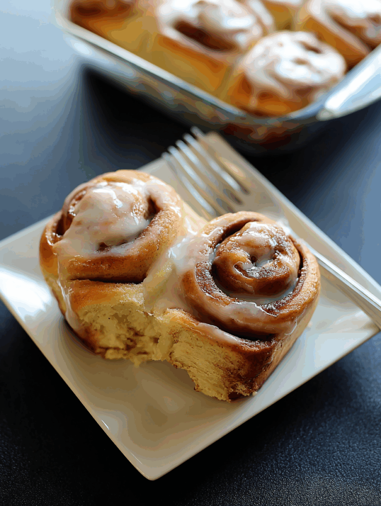 Easy vegan cinnamon rolls