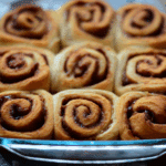 Easy vegan cinnamon rolls
