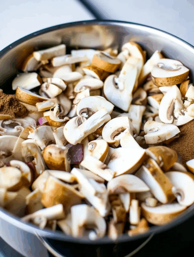 One-Pot Creamy Mushroom Soup